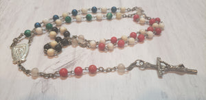 Group of vintage and handmade Catholic Christian rosaries in black, pink multi-colours, crystal, wood, Gray Barn Eclectic Finds online vintage store, multi coloured handmade round bead rosary