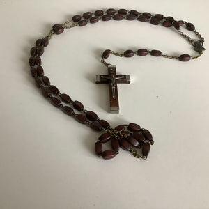 Vintage French rosaries, Gray Barn Eclectic Finds online vintage store, mahogany rounded oblong bead rosary with wood cross