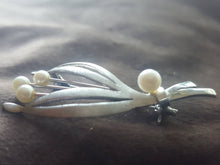 Load image into Gallery viewer, Estate Fine Sterling Silver and White Pearl Modern Brooch - vintage brooch, mikimoto style brooch