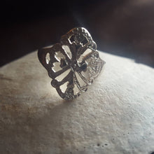 Load image into Gallery viewer, Estate Edwardian Reproduction Sterling Silver Cigar Band Ring - Filigree Intricate Victorian