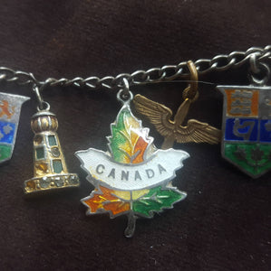 Vintage Sterling Silver and Gold Tone Souvenir Canada Charm Bracelet - estate charm bracelet, Canada 150, Canada Day