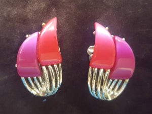 Vintage 1940s 1950s Clip On Earrings - Estate earrings, Red, Magenta, Silver tone, Estate Clip On Earrings