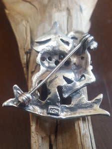 Vintage Sterling Silver Garnet and Marcasite Capricorn Brooch - January birthday, Ram