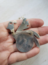 Load image into Gallery viewer, Estate Sterling Silver Mexican 925 Silver Modernist 1950s 1960s brooch - Taxco, vintage Mexican jewelry, estate silver jewellery