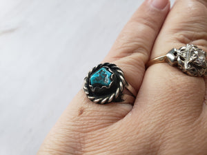 Estate Old Pawn Silver and Turquoise Navajo Ring - vintage First Nations jewelry, Native American Turquoise and Silver jewellery, antique