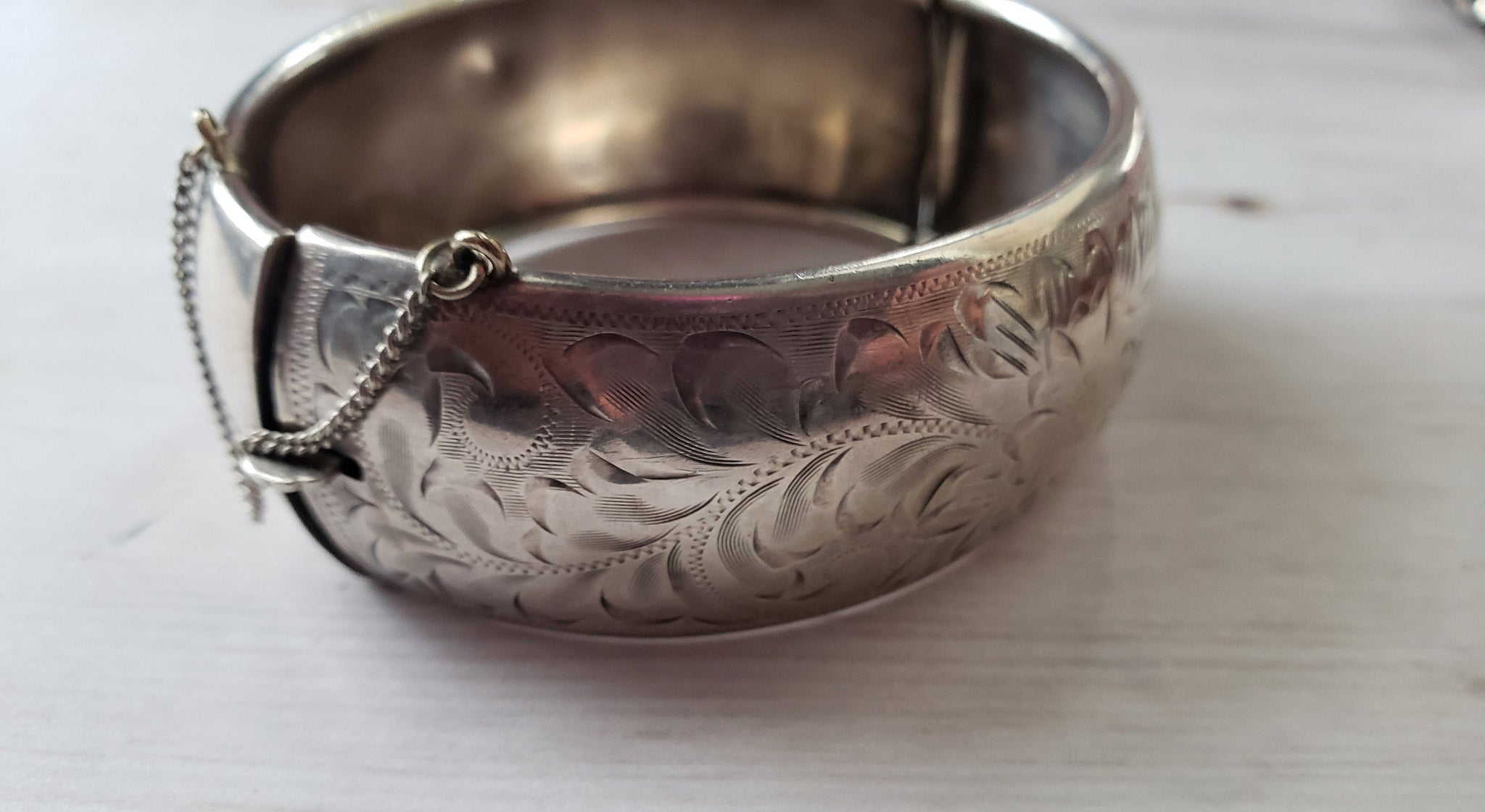 Embossed Silver Hinged Bangle Bracelet, Etched Silver Bangle, Wide Bangle  Bracelet, Vintage Jewelry - Etsy